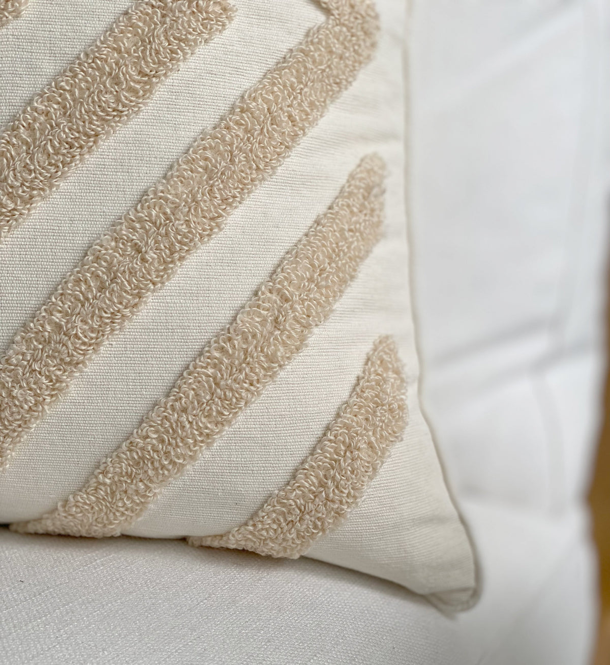 Ramada Tufted Cushion Cover with Diamond Pattern + Insert