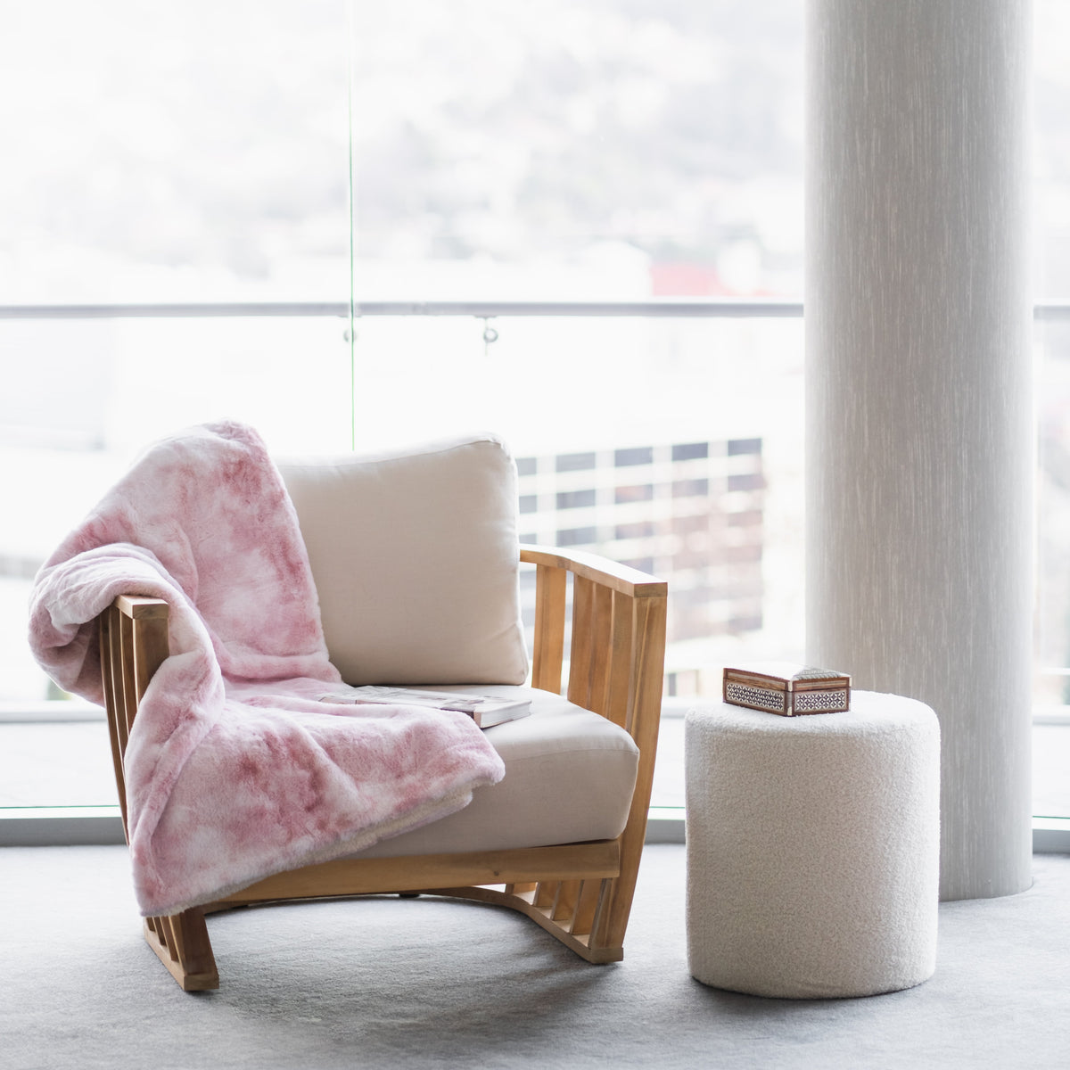 Cloud Plush Fur Throw Blanket - Marble Pink