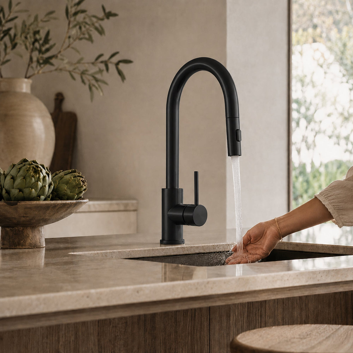 Reno Pull-Out Kitchen Mixer - Matt Black