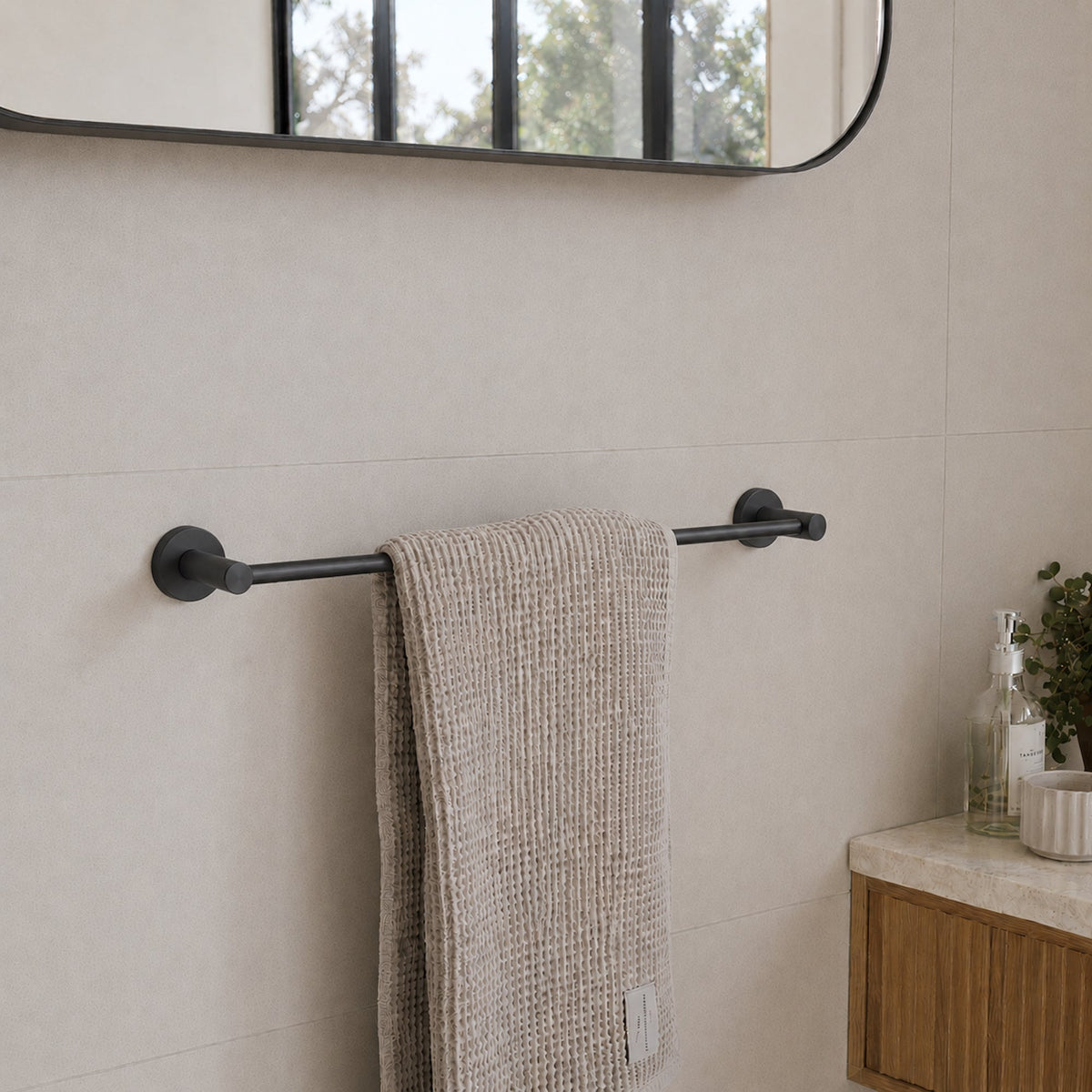 Reno Single Towel Rail - Matt Black