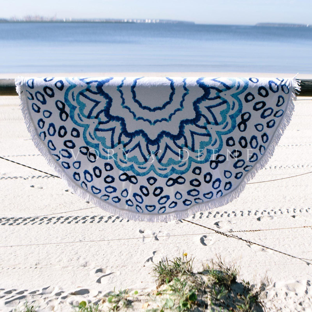 Round Beach Towel/Picnic Blanket - Watercolour
