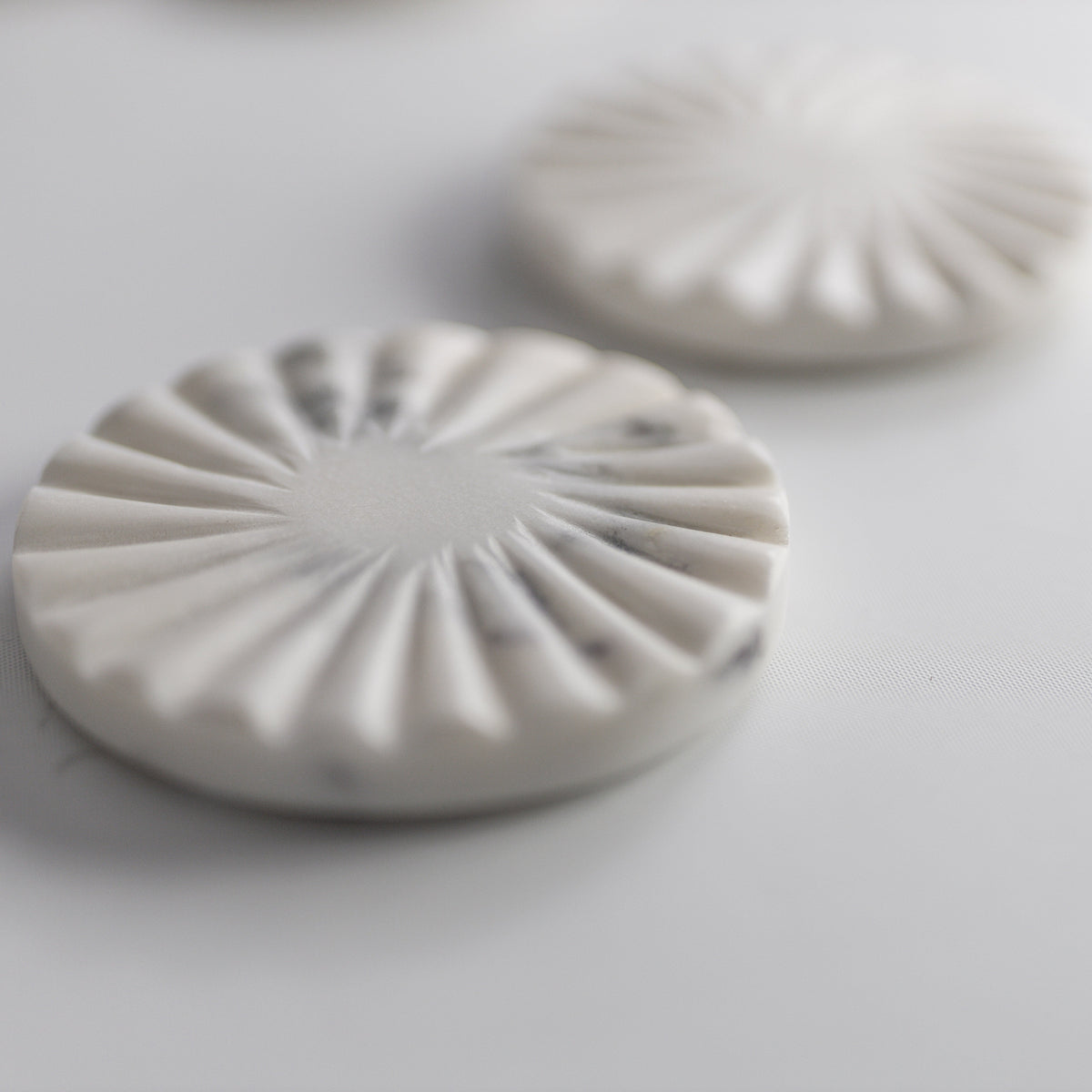 Scalloped Marble Coaster Set