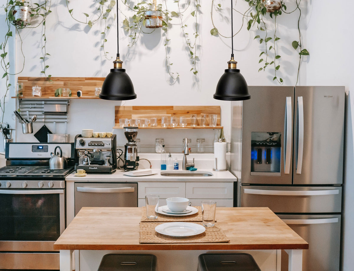 Soho Pendant Light - Black