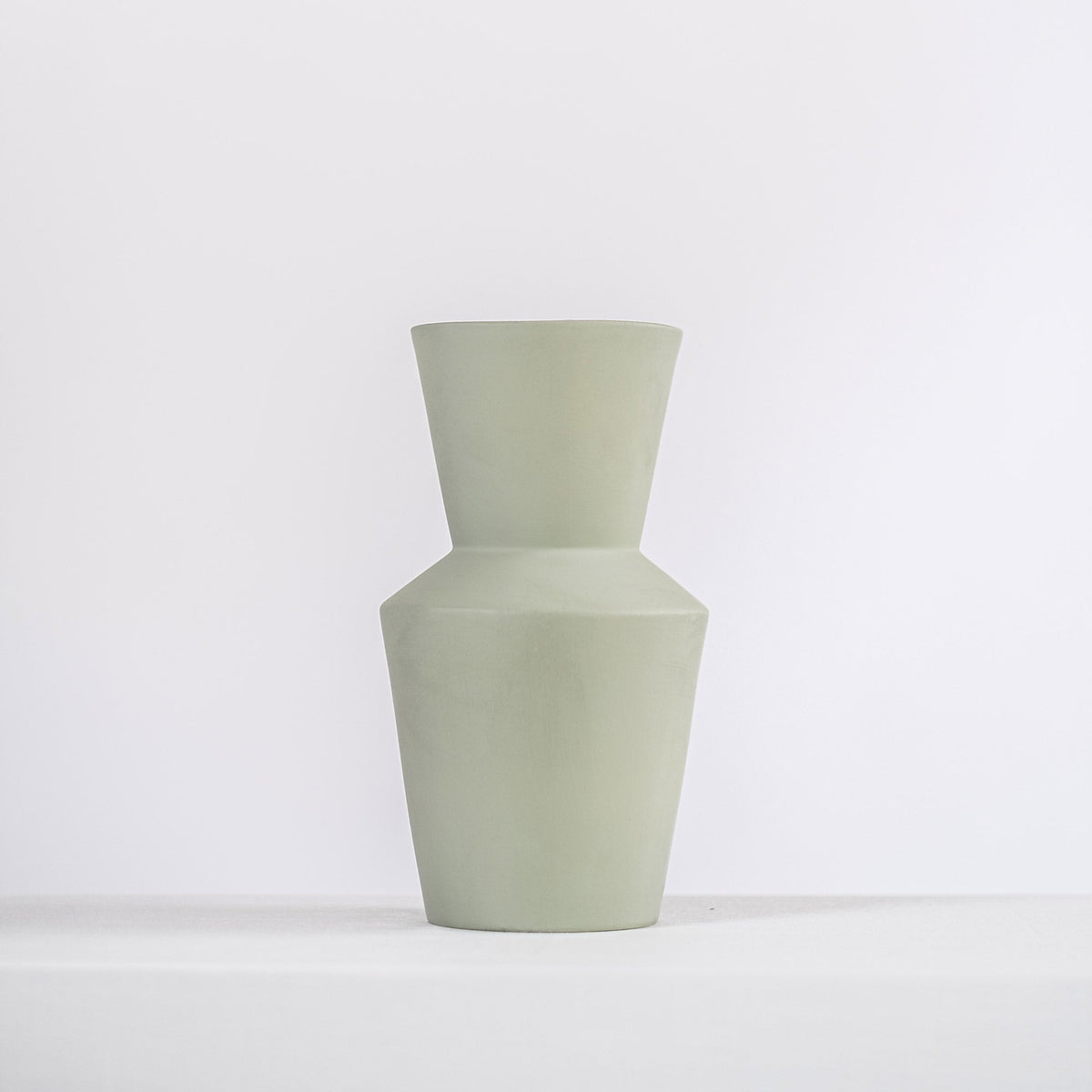Ceramic Vase - Dahlia