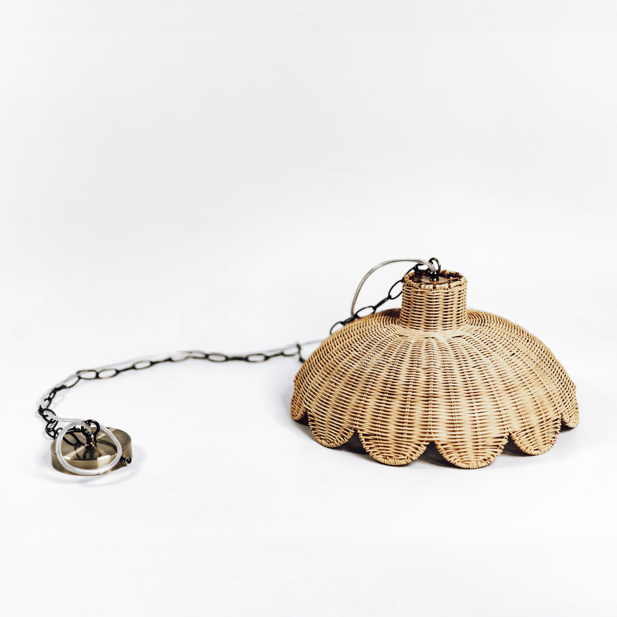 Alice Scallop Rattan Pendant Light - Natural