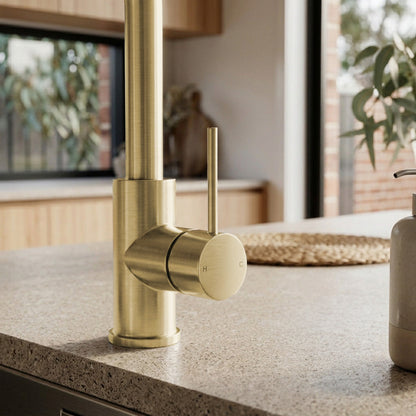 Reno Pull-Out Kitchen Mixer - Brushed Brass