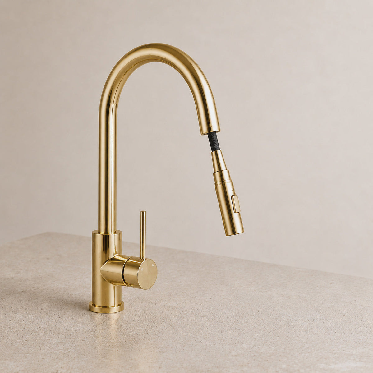 Reno Pull-Out Kitchen Mixer - Polished Gold