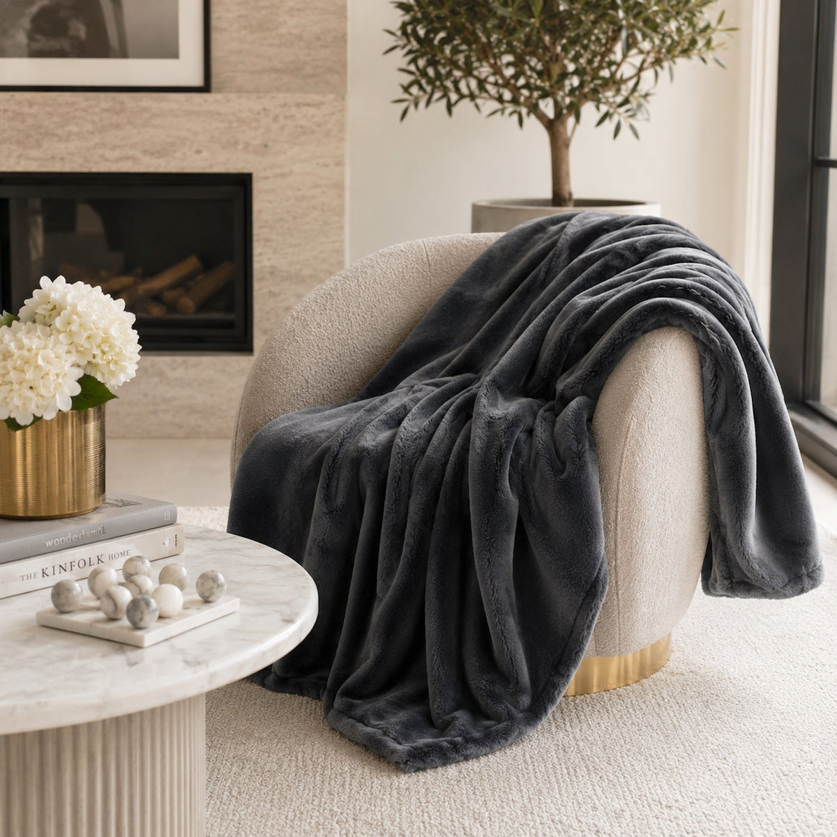 Cloud Plush Soft Throw Blanket - Charcoal Grey