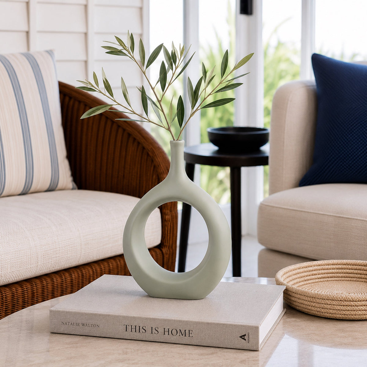 Ceramic Vase - Magnolia