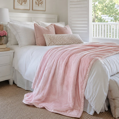 Cloud Plush Fur Throw Blanket - Soft Pink