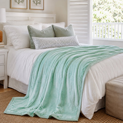 Cloud Plush Fur Throw Blanket - Turquoise
