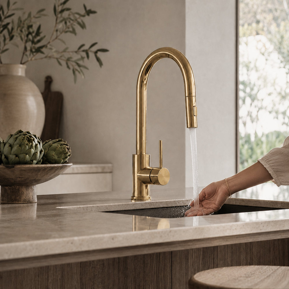 Reno Pull-Out Kitchen Mixer - Polished Gold